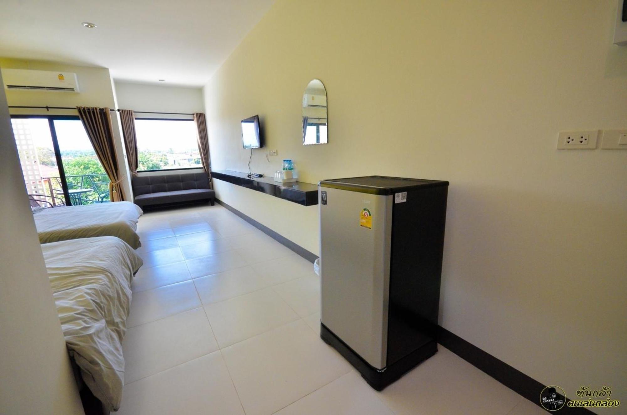 แอ่ว-ดีld Hotel&Residences Ngao エクステリア 写真