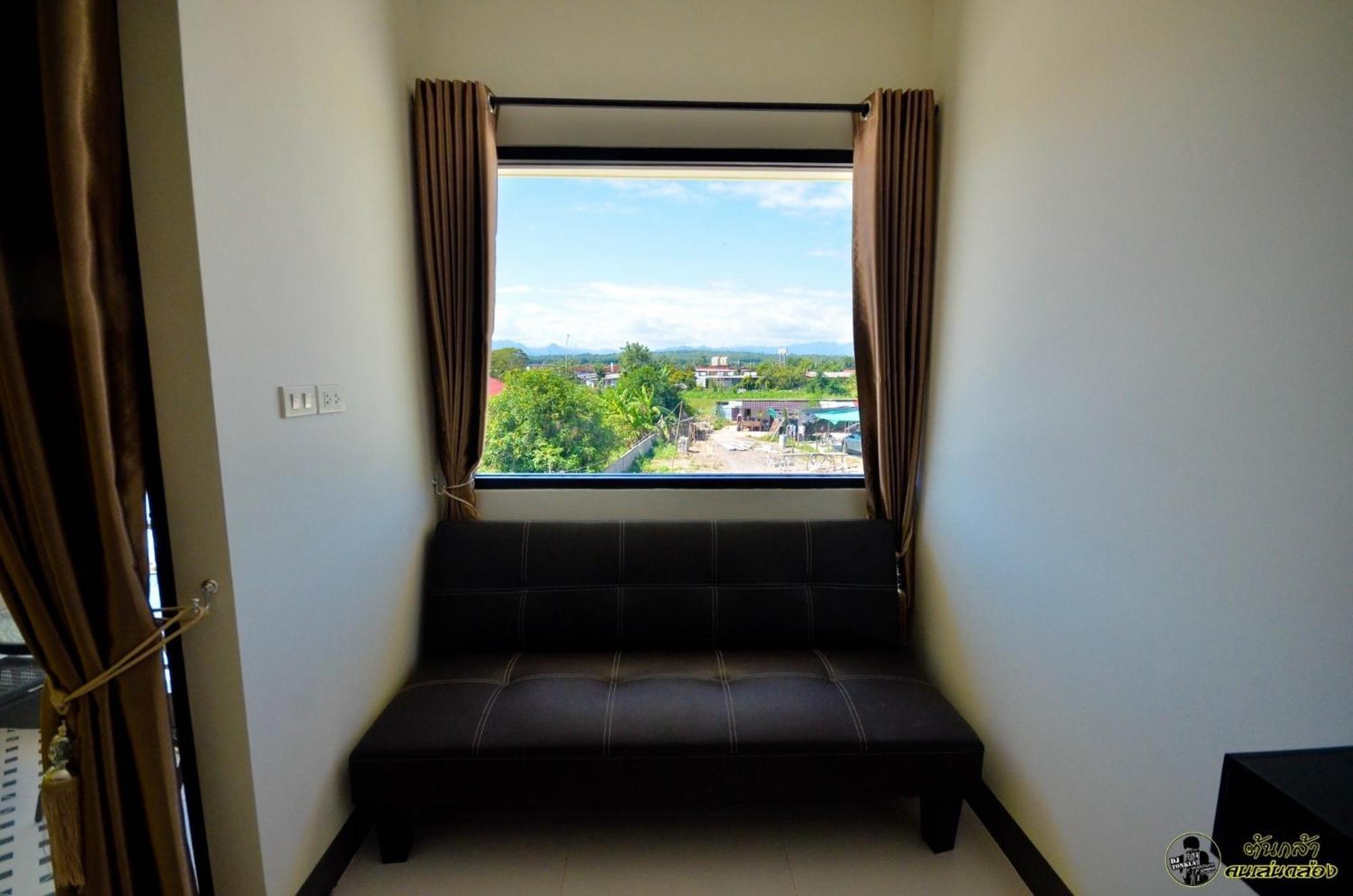 แอ่ว-ดีld Hotel&Residences Ngao エクステリア 写真