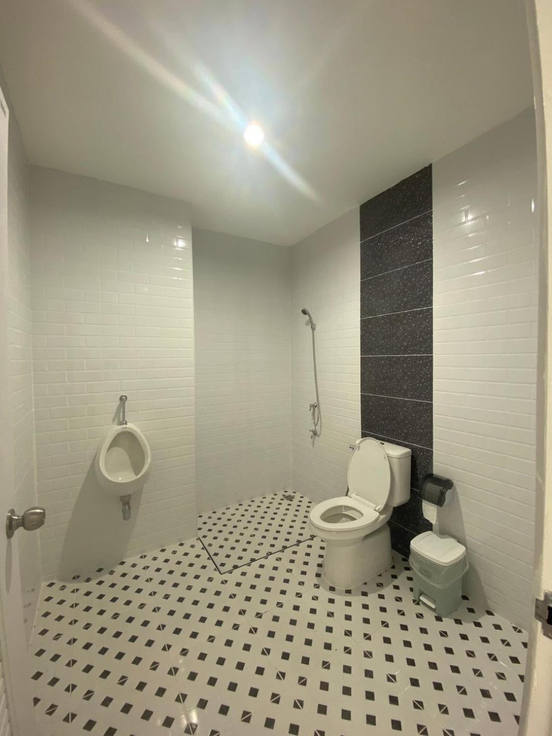 แอ่ว-ดีld Hotel&Residences Ngao エクステリア 写真